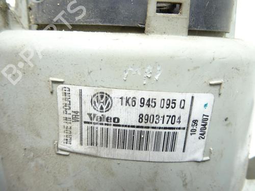 Left taillight VW GOLF V (1K1) 1.9 TDI | BP26907064C34 