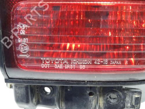Used Right taillight Right taillight TOYOTA RAV 4 I (_A1_) 2.0 4WD (SXA10, SXA11) (129 hp) 28054958 28054958