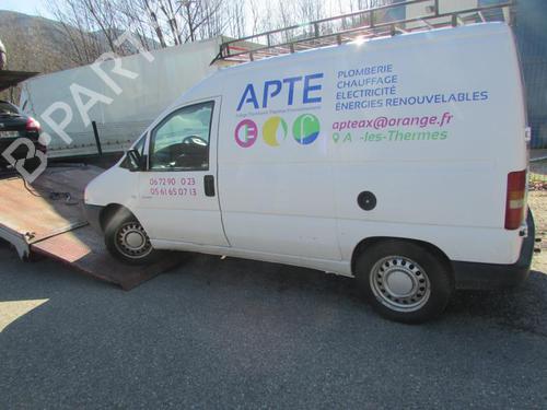 Front right exterior door handle CITROËN JUMPY I Van (BS_, BT_, BY_, BZ_) 2.0 HDi 95 | BP20058184C129 