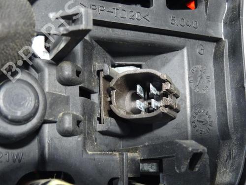 left-tailgate-light-peugeot-406-break-8ef-1996-1997-1998-1999-2000-2001-2002-2003-2004-36247295 main image