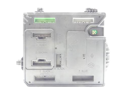 Used Fuse box RENAULT SCÉNIC III (JZ0/1_) 1.6 E85 (JZ03, JZ1Y) (110 hp) 27212749