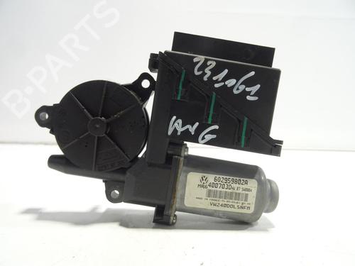 Used Left front window motor VW POLO IV (9N_, 9A_) 1.4 TDI (75 hp) 20484021