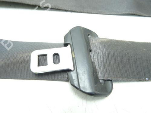 Used Front left seatbelt Front left seatbelt LAND ROVER DISCOVERY II (L318) 2.5 Td5 4x4 (139 hp) 31924991 31924991