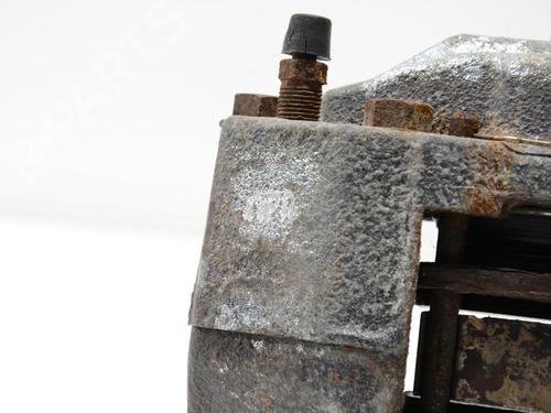 Right front brake caliper TOYOTA LAND CRUISER 90 (_J9_) 3.0 TD (KZJ90_, KZJ95_, KZJ90R, KZJ95R, KZJ90W, KZJ95W) | BP31660519M104