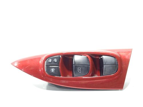 Used Left front window switch NISSAN JUKE (F15) 1.5 dCi (110 hp) 29590725