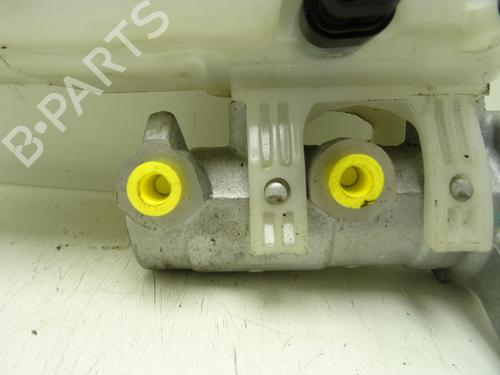 brake-master-cylinder-peugeot-boxer-van-2006-33047520 main image