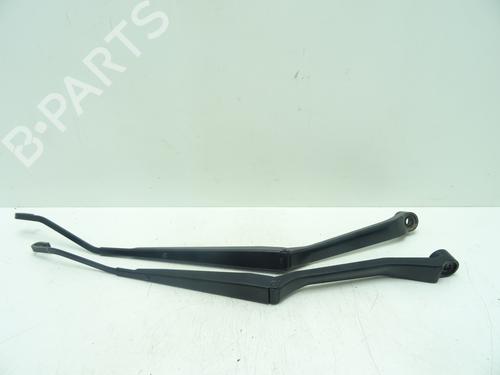front-windshield-wiper-arm-toyota-rav-4-ii-_a2_-2000-2001-2002-2003-2004-2005-30168811 main image