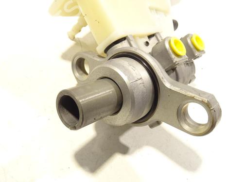 Used Brake master cylinder Brake master cylinder OPEL MOKKA / MOKKA X (J13) 1.7 CDTI (_76) (131 hp) 33019324 33019324