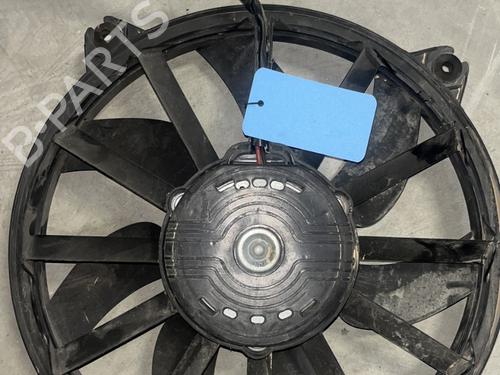 Used Radiator fan Radiator fan 20049288 20049288