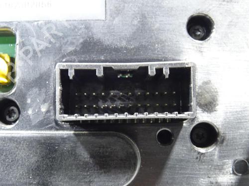 Used Display monitor Display monitor RENAULT MEGANE III Hatchback (BZ0/1_, B3_) 1.5 dCi (BZ0C) (90 hp) 20694131 20694131