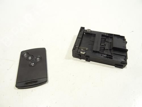 Used Card reader RENAULT SCÉNIC III (JZ0/1_) 1.9 dCi (JZ0J, JZ1J, JZ1K, JZ1S) (131 hp) 24145993