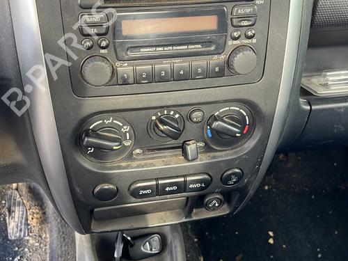Left front window switch SUZUKI JIMNY Closed Off-Road Vehicle (SN) 1.5 DDiS 4x4 | BP33804018I27 - Image 13
