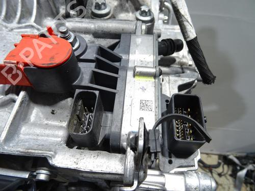 Gearbox CITROËN C4 III (BA_, BB_, BC_) 1.2 Hybrid 136 (BAHPYJ) | BP29865871M3