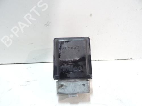 Used Electronic module RENAULT MEGANE II (BM0/1_, CM0/1_) 1.9 dCi (BM0G, CM0G) (120 hp) 31839278