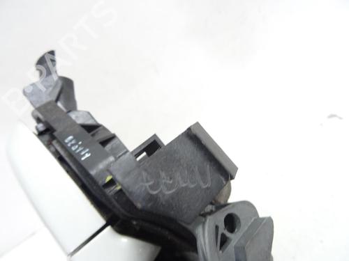 Used Front right exterior door handle VOLVO C30 (533) D2 (115 hp) 21972189