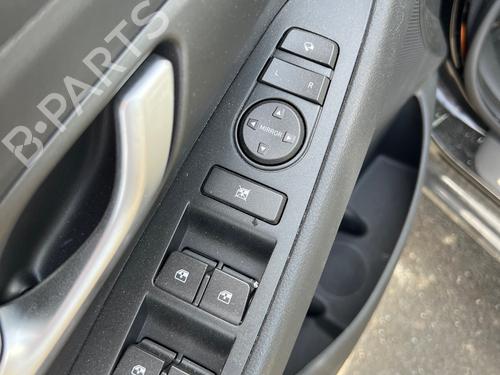 Right front window switch HYUNDAI i30 Estate (PDE) 1.0 T-GDI | BP39085939I26 - Image 8