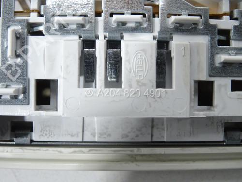 interior-roof-light-mercedes-benz-glk-class-x204-2008-2009-2010-2011-2012-2013-2014-2015-26936739 main image