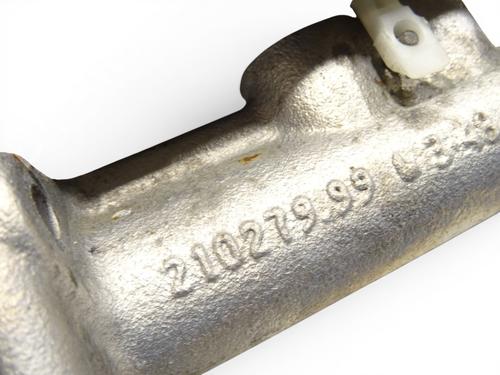 Brake master cylinder IVECO DAILY IV Van 35C13 V, 35C13 V/P, 35S13 V, 35S13 V/P | BP37589275M77 - Image 2