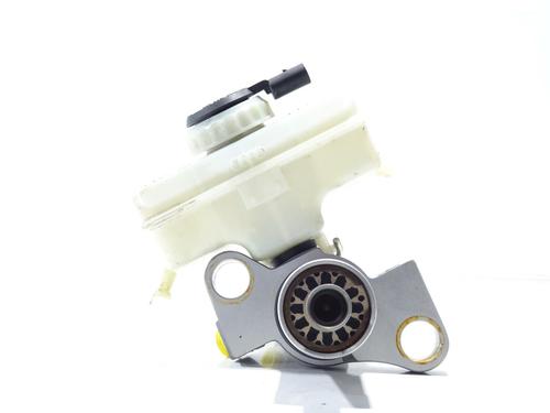 Brake master cylinder AUDI Q5 (8RB) 2.0 TDI quattro | BP30155871M77