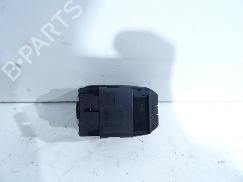 Left front window switch PEUGEOT 206 Hatchback (2A/C) 1.4 HDi eco 70 | BP31824572I27