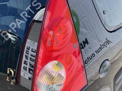 Brugte PEUGEOT 107 (PM_, PN_)  1.0  4970428