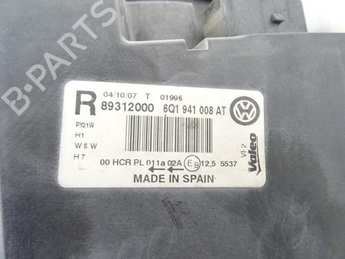Right headlight VW POLO IV (9N_, 9A_) 1.4 TDI | BP28164569C29 