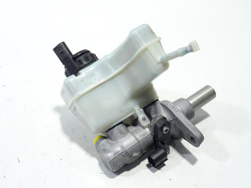 Used Brake master cylinder Brake master cylinder AUDI Q3 (8UB, 8UG) [2011-2020] 33927100 33927100