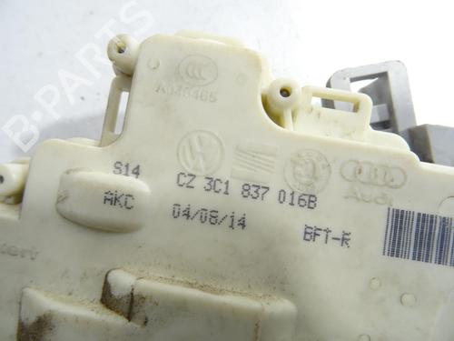 Front right lock VW PASSAT B7 Variant (365) 2.0 TDI 4motion | BP32447248C97