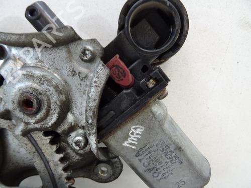 Used Rear right window mechanism Rear right window mechanism TOYOTA RAV 4 II (_A2_) 2.0 D 4WD (CLA20_, CLA21_, CLA20R, CLA21R) (116 hp) 20042673 20042673