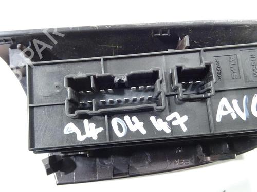 Used Left front window switch Left front window switch NISSAN JUKE (F15) 1.5 dCi (110 hp) 29590725 29590725