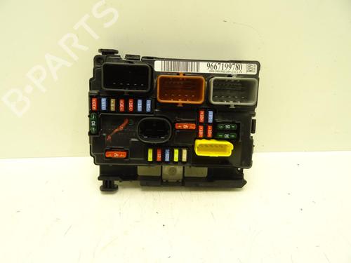 Used Fuse box Fuse box PEUGEOT 207 (WA_, WC_) 1.6 HDi (90 hp) 32344442 32344442
