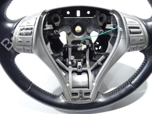 Steering wheel NISSAN QASHQAI II (J11, J11_) 1.5 dCi | BP30173025C49 