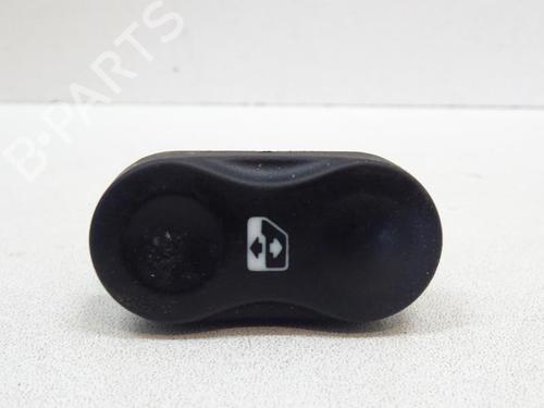 Used Right front window switch Right front window switch DACIA DUSTER (HS_) 1.5 dCi (86 hp) 20044221 20044221
