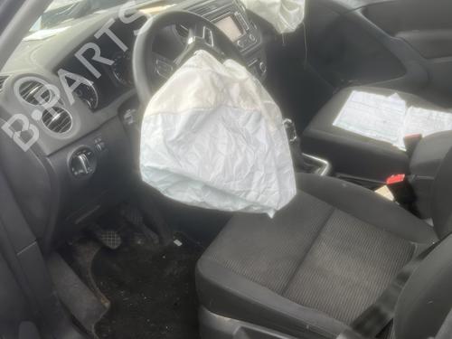 Left tailgate light VW TIGUAN (5N_) 2.0 TDI | BP28611984C79 - Image 9