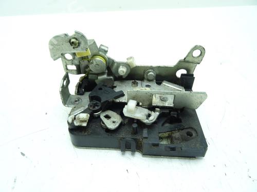 front-right-lock-dacia-logan-ls_-2004-33128846 main image