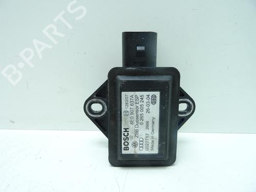 Used Electronic module Electronic module VW PHAETON (3D1, 3D2, 3D3, 3D4, 3D6, 3D7, 3D8, 3D9) 5.0 V10 TDI 4motion (313 hp) 33609888 33609888