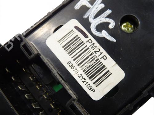 Left front window switch HYUNDAI ix35 (LM, EL, ELH) 1.7 CRDi | BP40123930I27 - Image 3