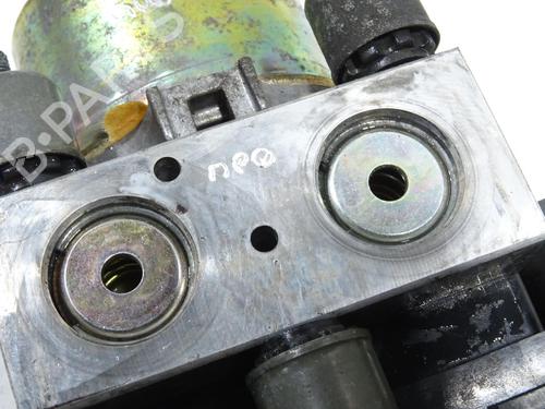 Used ABS pump ABS pump MITSUBISHI PAJERO SPORT I (K7_, K9_) 2.5 TD (K94W, K74T) (115 hp) 26297448 26297448
