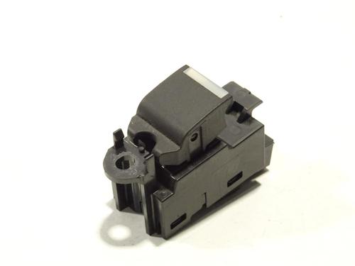 Used Left rear window switch LAND ROVER RANGE ROVER SPORT II (L494) 4.4 SDV8 4x4 (340 hp) 29511806