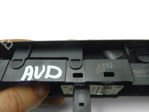 right-front-window-switch-citroen-c5-iii-rd_-2008-2009-2010-2011-2012-2013-2014-2015-2016-2017-34387899 main image
