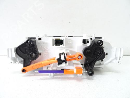 Climate control PEUGEOT 208 I (CA_, CC_) 1.2 VTI 82 | BP20066594I5 