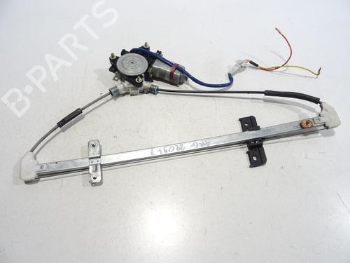 Used Rear left window mechanism SUZUKI GRAND VITARA I (FT, HT) 2.7 4x4 (JA627, SQ627W2) (173 hp) 30106779