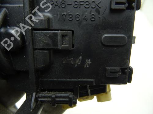 switch-toyota-corolla-verso-_e12_-2001-2002-2003-2004-2005-2006-2007-25342949 main image