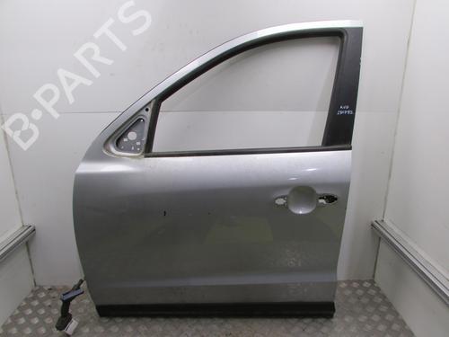 Used Left front door HYUNDAI SANTA FÉ II (CM) 2.2 CRDi 4x4 (155 hp) 26462175
