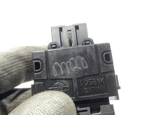 Switch NISSAN QASHQAI / QASHQAI +2 I (J10, NJ10, JJ10E) 2.0 dCi All-wheel Drive | BP21825745I30 