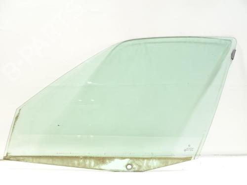 Dørrute ventre foran PEUGEOT 306 Hatchback (7A, 7C, N3, N5) 1.8 16V (110 hp) 30850793