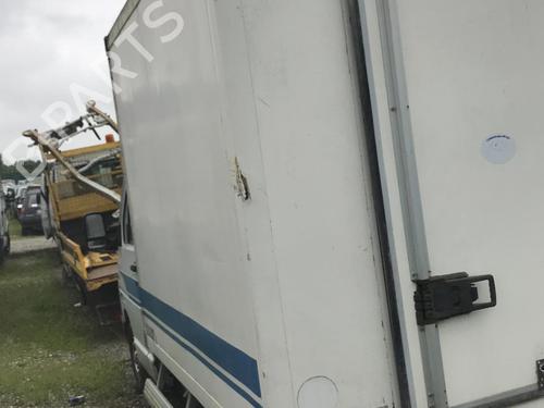 Used Parts RENAULT TRAFIC Platform/Chassis (T_, P_, V_) 2.5 D 1815416