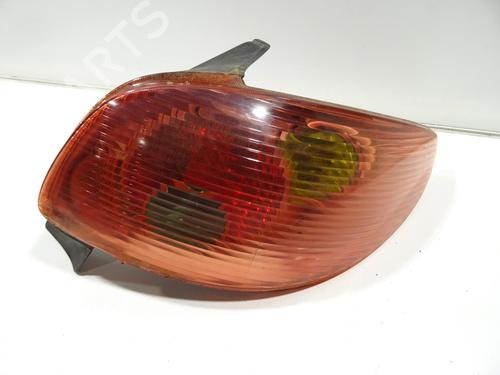 Used Right taillight PEUGEOT 206 Hatchback (2A/C) 1.4 HDi eco 70 (68 hp) 25153581