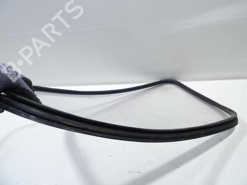 Used Rear left door window Rear left door window TOYOTA LAND CRUISER 80 (_J8_) 4.2 TD (HDJ80) (160 hp) 32776422 32776422