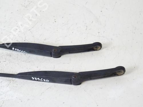 Front windshield wiper arm FIAT PANDA (169_) 1.3 D Multijet 4x4 (169.AXC2A) | BP20062814C143 